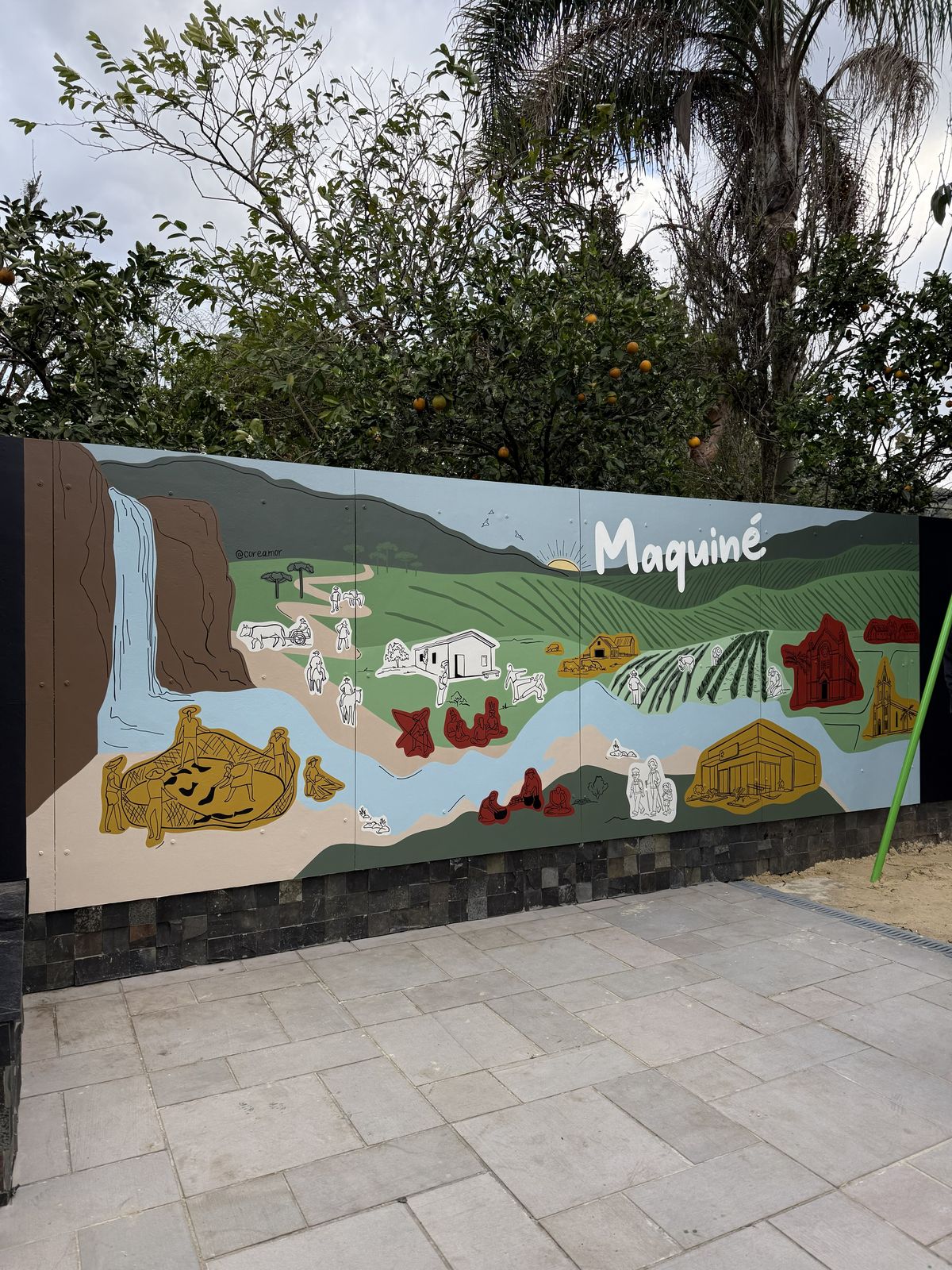 Mural histórico - Maquiné